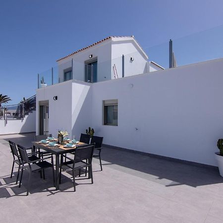 Apartment Family 6 Beachfront Corralejo By Holidays Home ภายนอก รูปภาพ