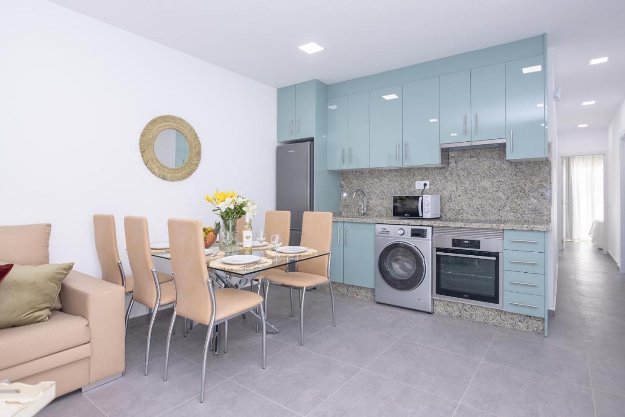 Apartment Family 6 Beachfront Corralejo By Holidays Home ภายนอก รูปภาพ