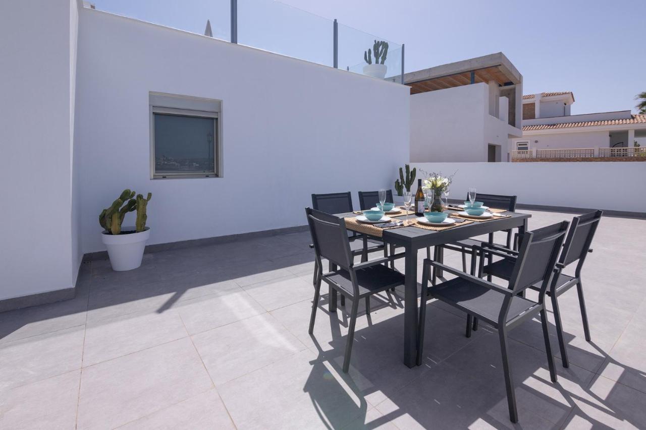 Apartment Family 6 Beachfront Corralejo By Holidays Home ภายนอก รูปภาพ